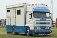 01-5354 Масштабная модель Фургонный прицеп SCANIA 3 SERIES STREAMLINE RIGED BOX TRUCK 4X2 в масштабе 1 50 