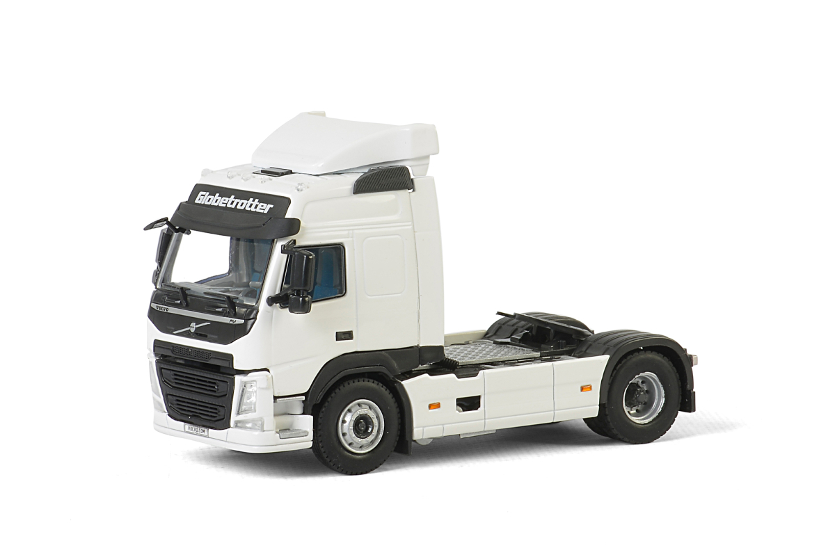 Модель 1/43 volvo fh4 globetrotter c полуприцепом flo palettes 2015. Скания 1 поколения. Mack granite megatron rgb color code. Модели грузовиков wsi 1 50. Тягач 1 50.