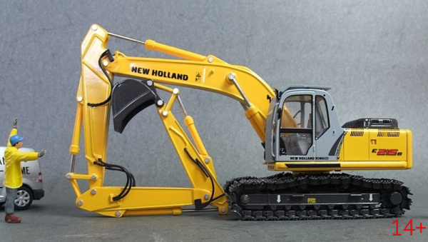 13722 Масштабная модель New Holland E215B экскаватора с длинной стрелой  в масштабе 1:50