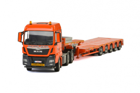 01-2466 Масштабная модель Низкорамный трал MAN TGX XLX 6x4 Nooteboom MCO PX - 5 осн. в масштабе 1:50