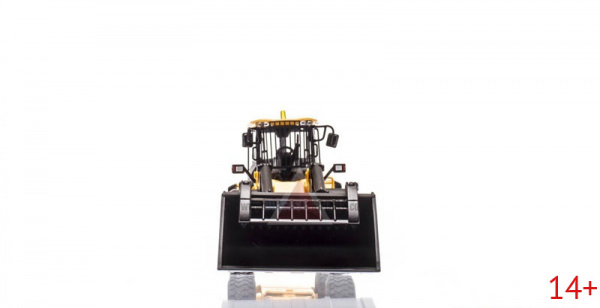 13366 Масштабная модель колёсного погрузчика JCB 456 в масштабе 1:50