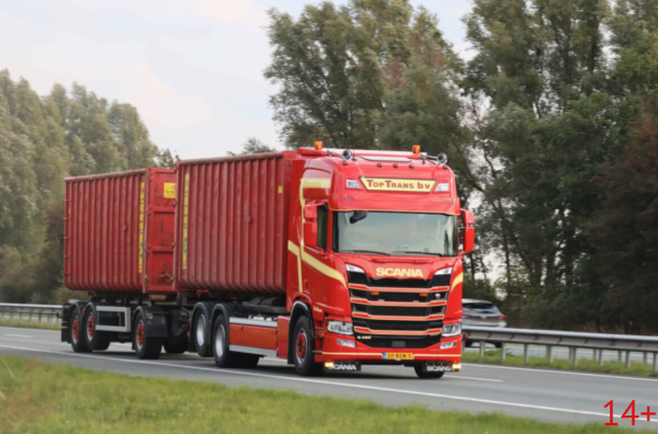 01-5492 Масштабная модель Самосвальный прицеп SCANIA R HIGHLINE CR20H 6X2 в масштабе 1 50