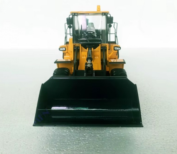 HL960 Масштабная модель Погрузчик Hyundai HL960 в масштабе 1 35