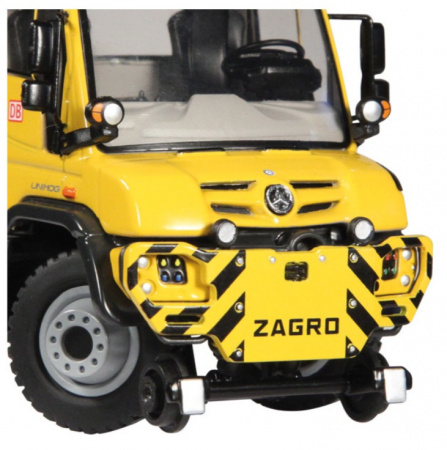 9104 Масштабная модель Локомобиль маневровый Mercedes-Benz Unimog U400 ZW "Zagro" в масштабе 1:50