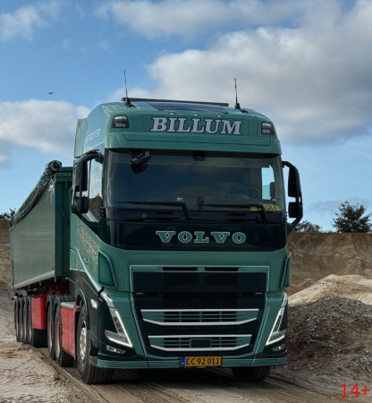 89498 Масштабная модель Самосвальный прицеп Billum Volvo FH05 Globetrotter в масштабе 1 50