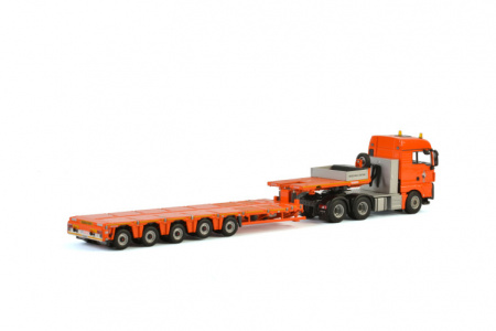 01-2466 Масштабная модель Низкорамный трал MAN TGX XLX 6x4 Nooteboom MCO PX - 5 осн. в масштабе 1:50