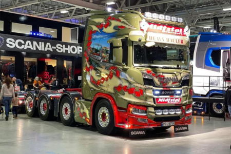 01-5316 Масштабная модель Cедельный тягач SCANIA R HIGHLINE CR20H 8X4 в масштабе 1 50