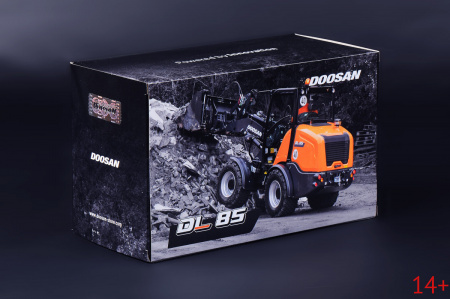 99-10103 Масштабная модель колесный погрузчик Doosan DL 85 в масштабе 1:32