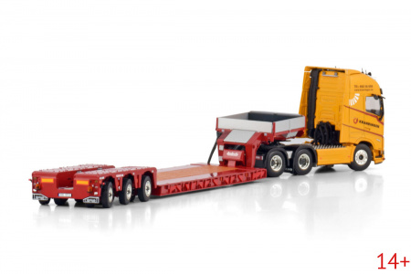 01-4529 Масштабная модель Низкорамный трал VOLVO FH5 GLOBETROTTER XL 6X2 3-осный в масштабе 1 50