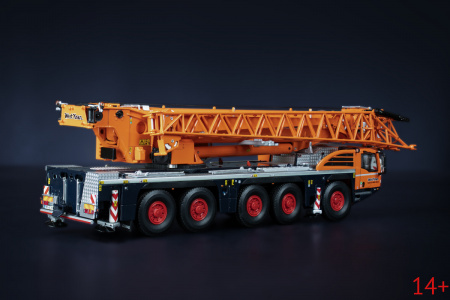 32-0148 Масштабная модель мобильный кран Demag AC 250-5 в масштабе 1:50