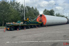 01-5375 Масштабная модель Низкорамный трал VOLVO FH5 GLOBETROTTER XL 8X4 в масштабе 1 50