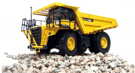 8009 Масштабная модель Komatsu HD605-7 самосвал в масштабе 1:50