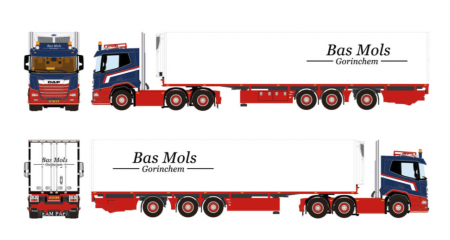 01-5137 Масштабная модель Рефрижераторный прицеп DAF XF SL MY25 6X2 в масштабе 1 50