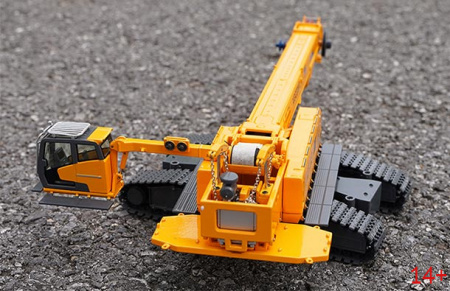 75137 Масштабная модель Гусеничный кран XCMG XGC220T в масштабе 1:50
