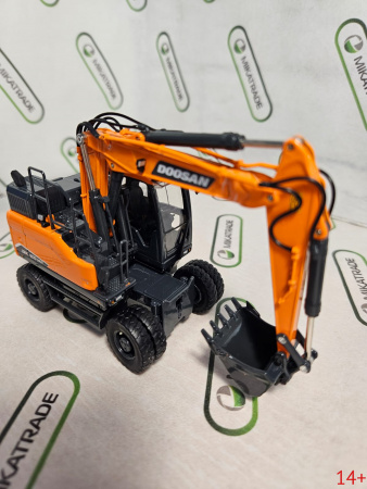 99-10106 Масштабная модель колесный экскаватор Doosan DX165WR-7 в масштабе 1:50