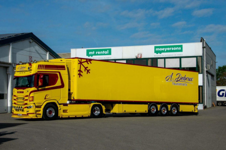 01-5258 Масштабная модель Рефрижераторный прицеп SCANIA R HIGHLINE CR20H 4X2 в масштабе 1 50