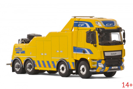 04-2005 Масштабная модель Грузовой эвакуатор DAF CF SPACE CAB 8X4 в масштабе 1 50