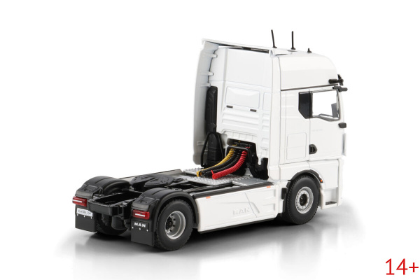 03-2061 Масштабная модель Седельный тягач MAN TGX GX 4X2 в масштабе 1 50 