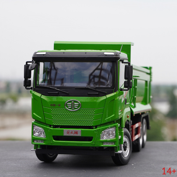 40589 Масштабная модель FAW Самосвал зеленый в масштабе 1:24