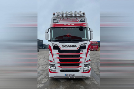 01-5390 Масштабная модель Низкорамный трал SCANIA S HIGHLINE CS20H 6X2 в масштабе 1 50