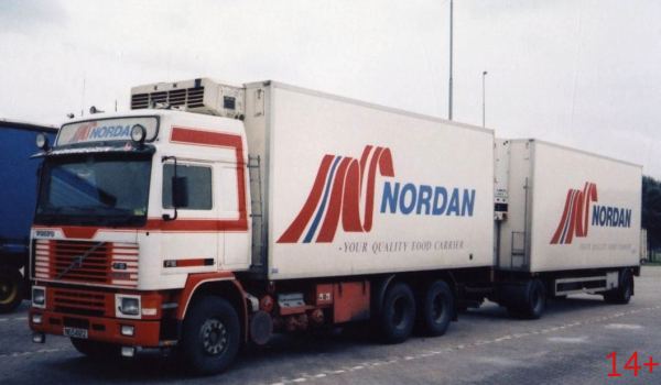 89434 Масштабная модель Рефрижераторный прицеп Nordan Volvo F16 Globetrotter в масштабе 1 50