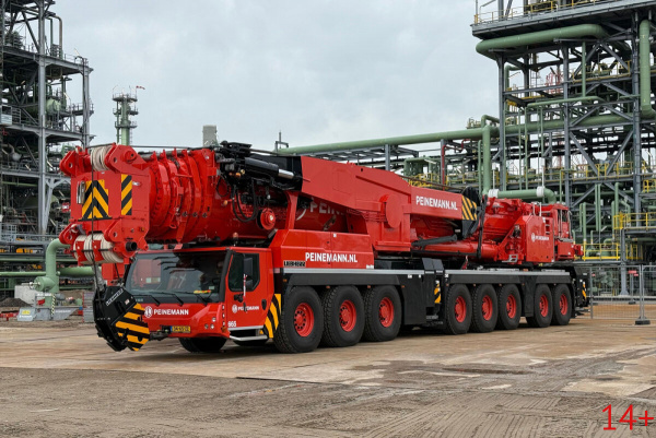 51-2199 Масштабная модель Автокран LIEBHERR LTM 1650-8.1 в масштабе 1 50