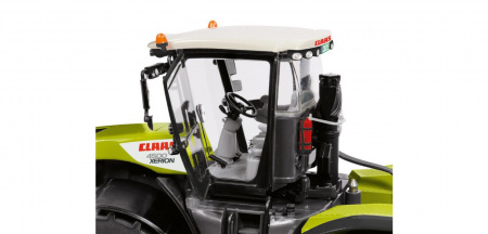077853 Масштабная модель Трактор Claas Xerion 4500 полный привод. в масштабе 1:32