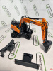 99-10106 Масштабная модель колесный экскаватор Doosan DX165WR-7 в масштабе 1:50