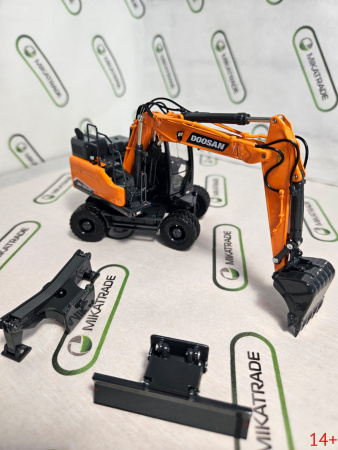 99-10106 Масштабная модель колесный экскаватор Doosan DX165WR-7 в масштабе 1:50